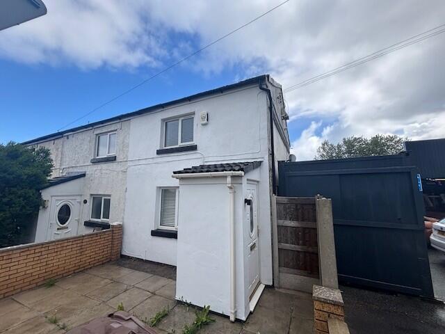 House for rent in Melling Mount, Sefton