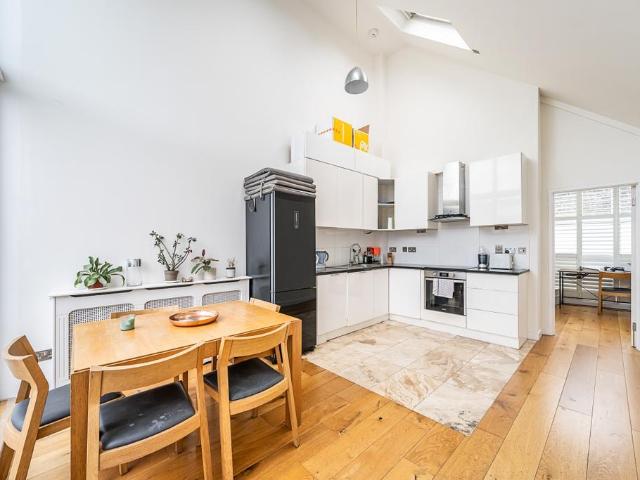 House for rent in Clapham, Greater London