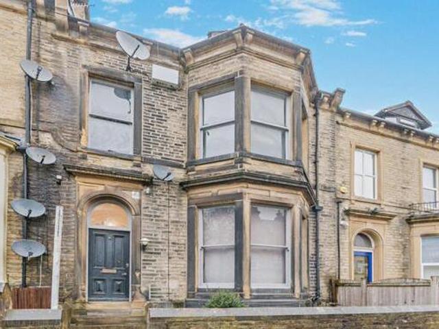 House for sale in Claremount, Halifax