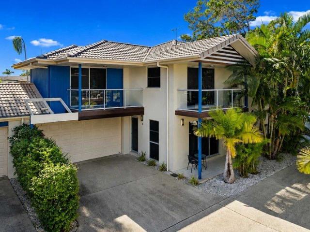 Townhouse for sale in Tin Can Bay
