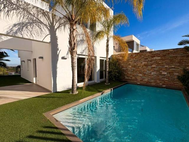 Casa en venta en el Baix Segura / La Vega Baja, Valencia