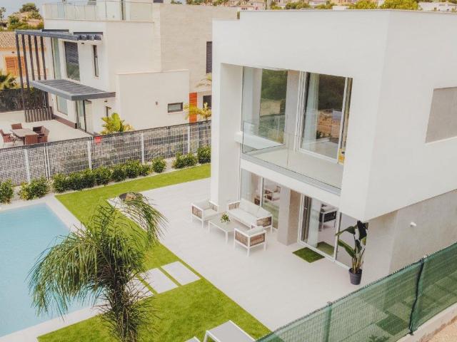 Casa en venta en Finestrat, Urbanització Golf Badia