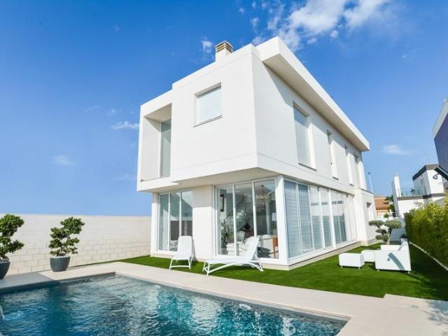 Casa en venta en Casco Antiguo - Santa Cruz - Ayuntamiento, Alicante