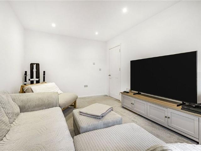 Apartment for rent in Black Bourton, Oxfordshire