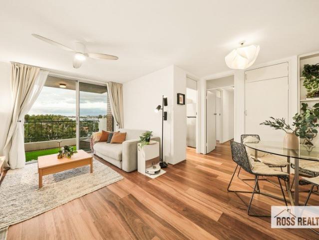 Apartment for sale in Glendalough, City of Stirling