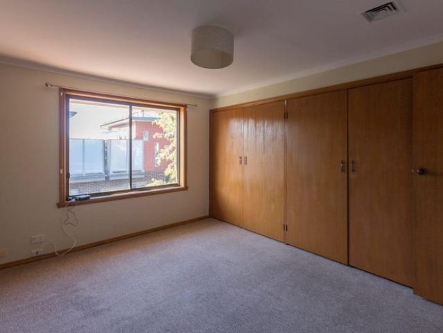 Townhouse for rent in Camerons Creek, Victoria