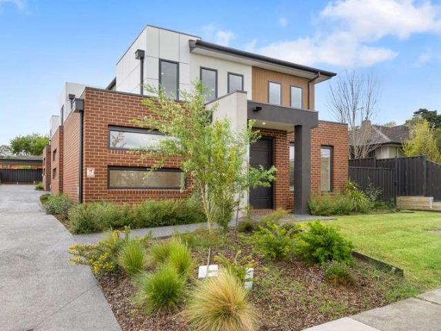 Townhouse for sale in Camerons Creek, Victoria