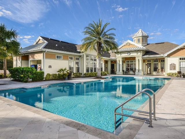 Apartment for rent in Zephyrhills, Pasco County