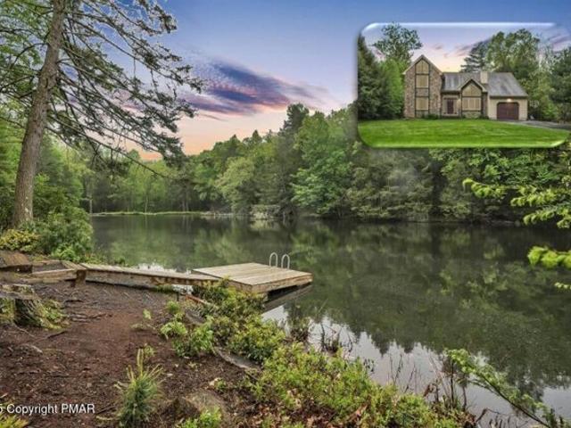 House for sale in Henryville