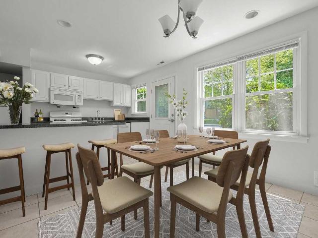 Apartment for rent in Bristol, Massachusetts