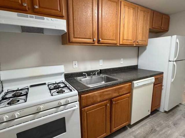 Apartment for rent in Lowell, Massachusetts