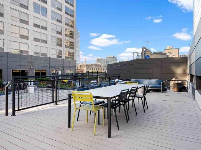 Apartment for rent in Chicago Park, Illinois