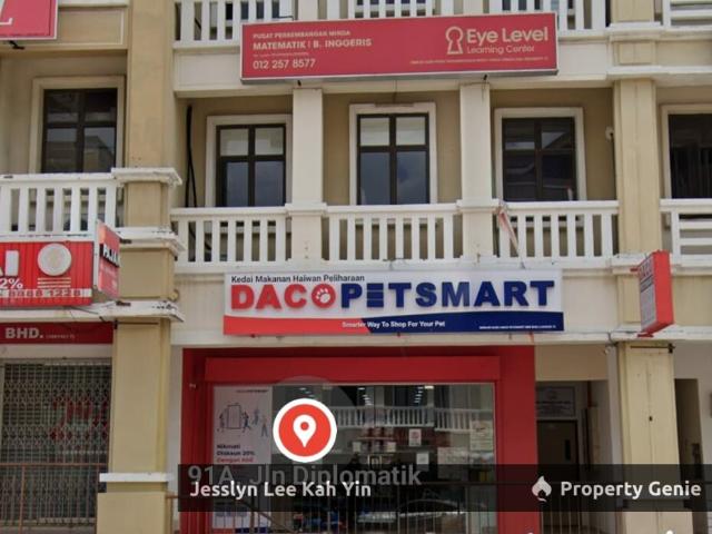 Shop for rent in Putrajaya