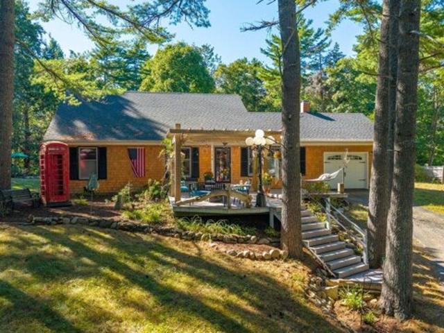 House for sale in Boothbay, Lincoln County
