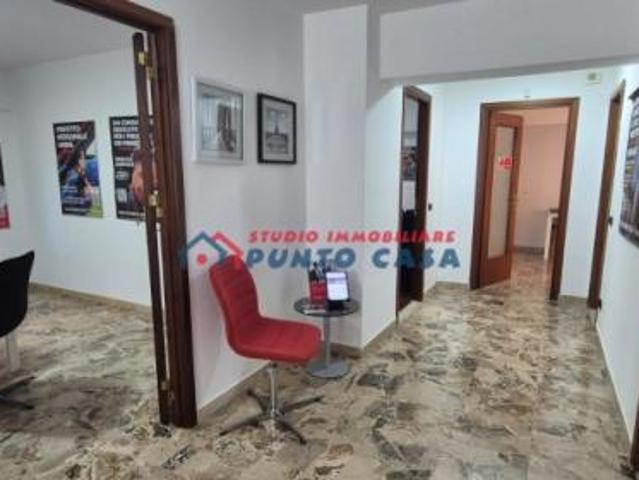 Ufficio in affitto a Trapani, Sicilia