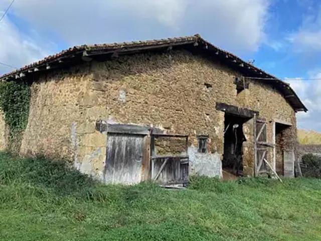 Maison vente à Confolens, Pressignac