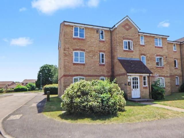 House for rent in Fishers Green, Shephall