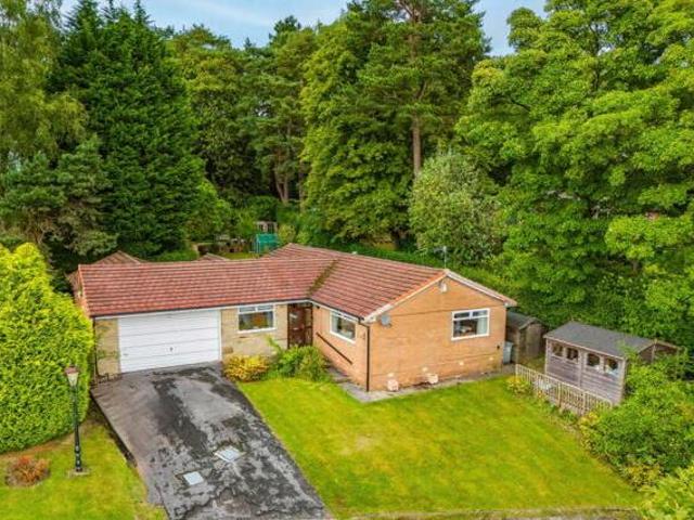 House for sale in Macclesfield