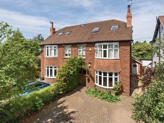 House for sale in Cleevemount, Golden Valley