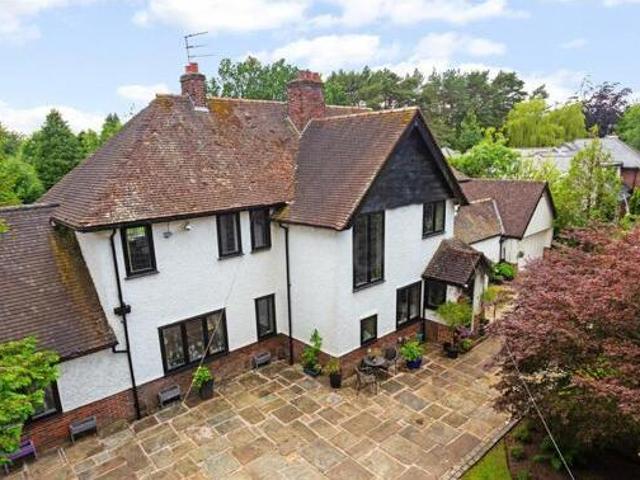 House for sale in Wilmslow Park, Wilmslow