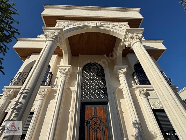 Şanliurfa içerisinde satılık Villa