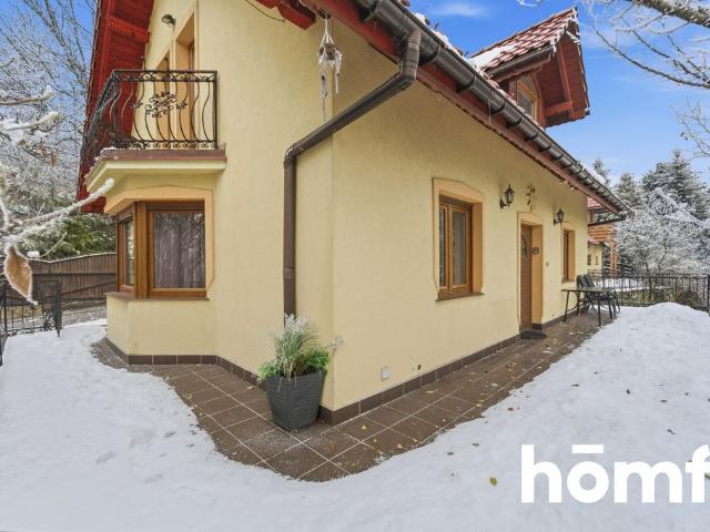 Dom na sprzedaż w Tresna, Śląskie