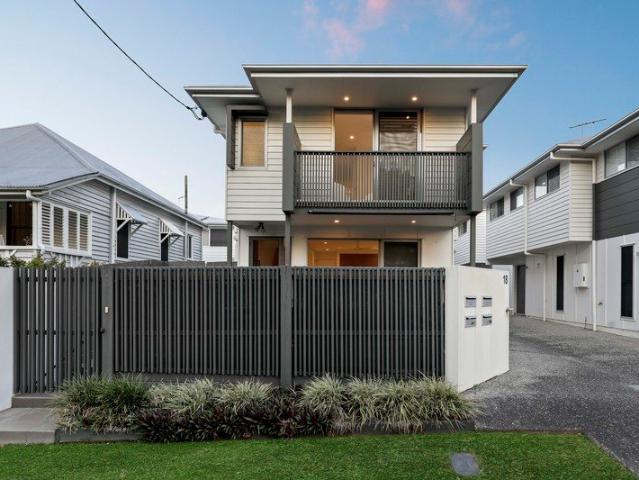 Townhouse for sale in Toombul, Queensland