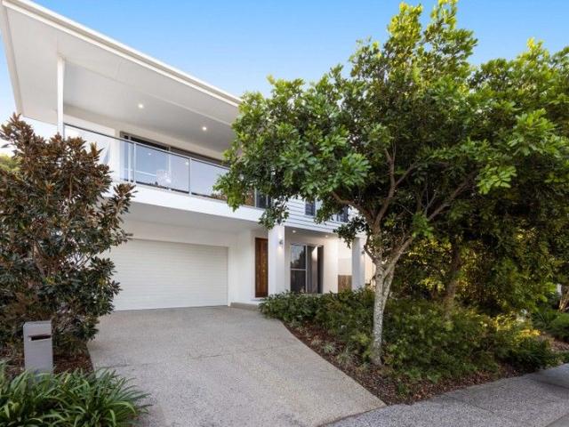 House for sale in Sunshine Coast, Coolum