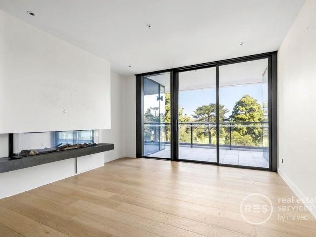 Apartment for rent in East Melbourne, Melbourne