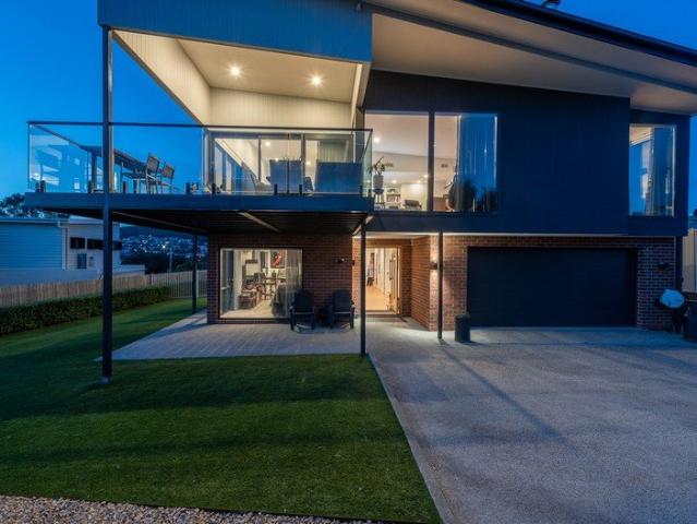 House for sale in Tranmere, Hobart