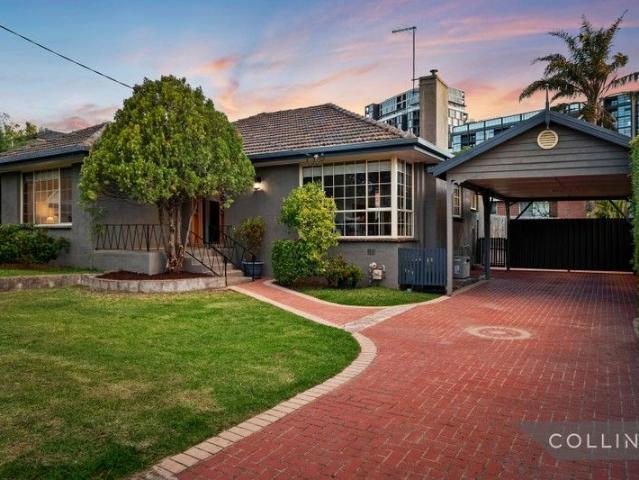 House for sale in Heidelberg Heights, Victoria