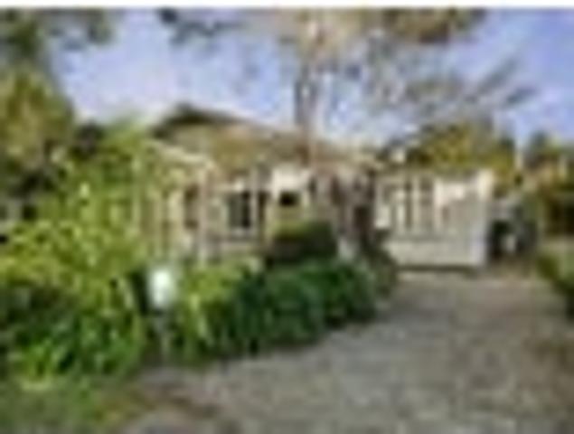 House for sale in Days Bay, Wellington