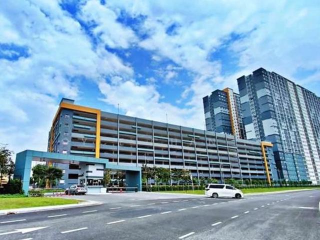 Serviced Residence for rent in Seri Kembangan, Majlis Bandaraya Subang Jaya