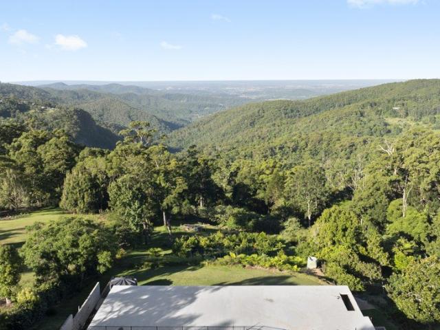 House for sale in Tamborine Mountain, Queensland