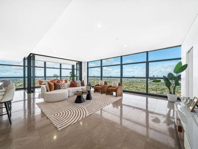 Apartment for sale in Lower North Shore, Sydney
