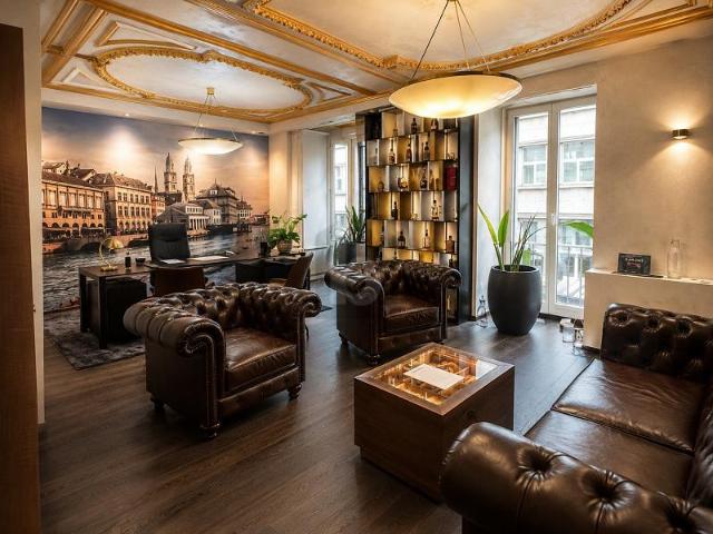 Büro mieten in Einigen, Zürich