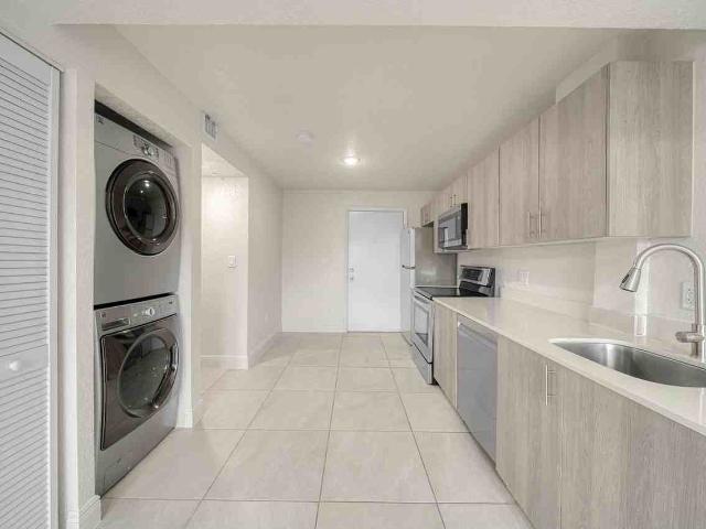 Apartment for rent in North Miami, Florida