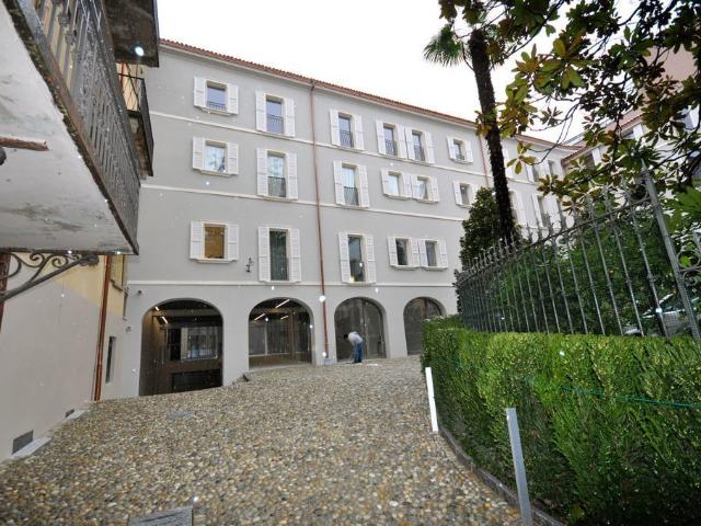 Büro kaufen in Aldesago, Tessin