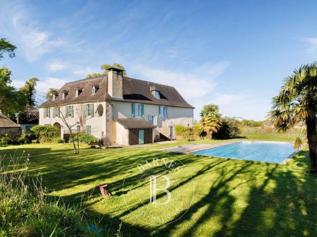 Maison vente à Oloron-Sainte-Marie, Navarrenx