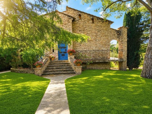 Maison vente à Nîmes, Aramon