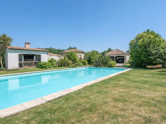 Maison vente à Bordeaux, Beychac-et-caillau