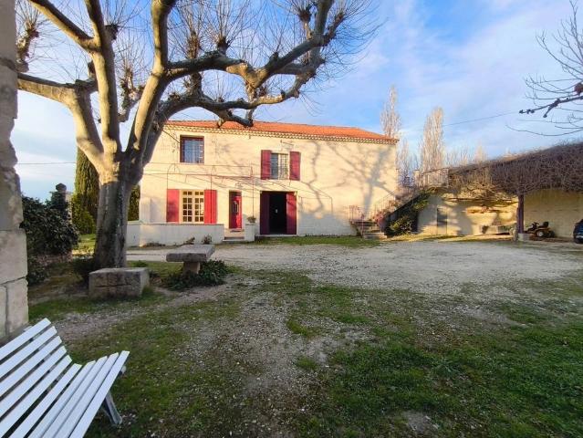 Maison vente à Arles, Boulbon