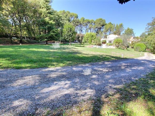 Maison vente à Aix-en-Provence, Cabriès