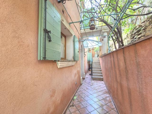 Maison vente à Arrondissement de Toulon, Carqueiranne
