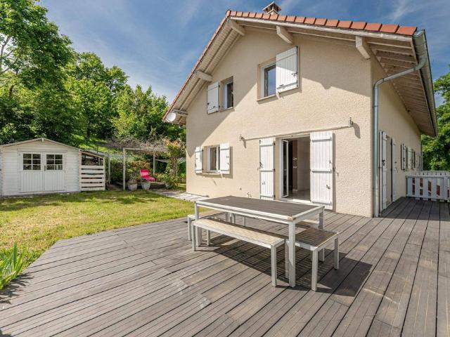 Maison vente à Annecy, Poisy
