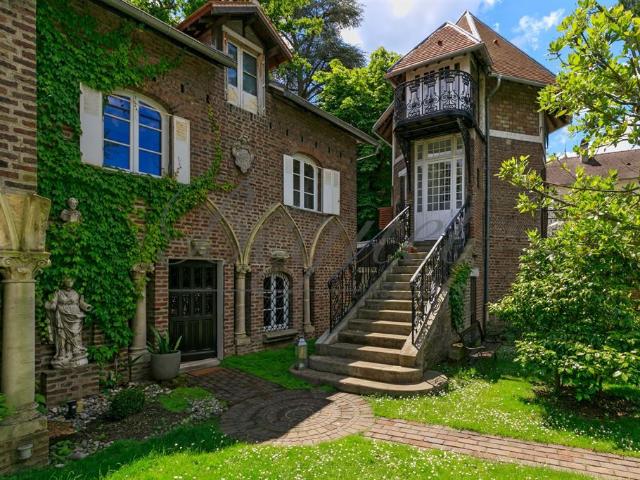 Maison vente à Nanterre, Vaucresson