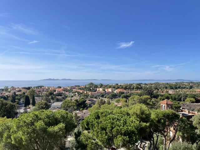 Appartement vente à Arrondissement de Toulon, La Londe-les-maures