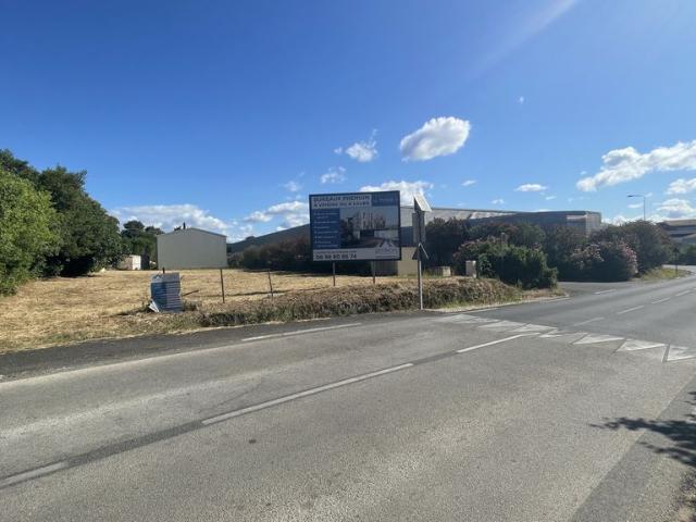 Bureau vente à Nîmes, Sommières