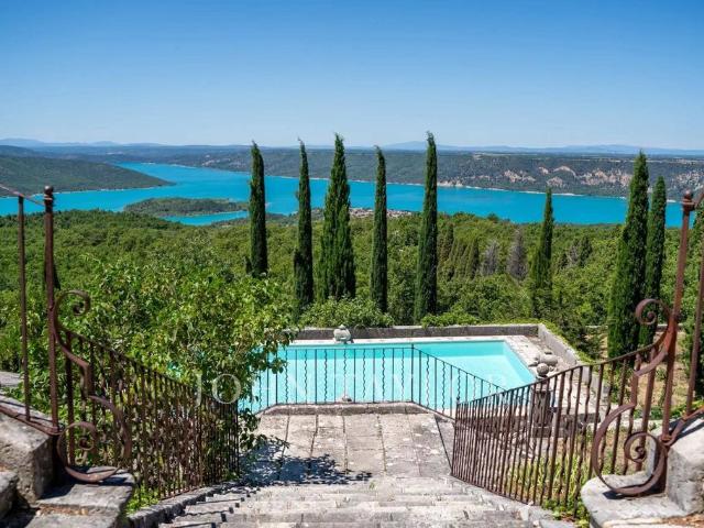 Château vente à Brignoles, Aiguines