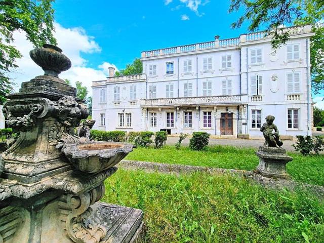Château vente à Nyons, Pierrelatte